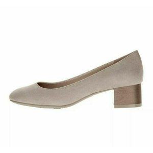 SOLD Time and Tru Women's Size 11 Block Heels Tan Suede